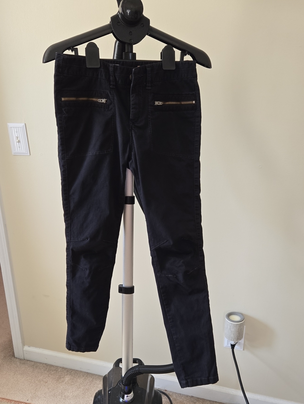 Pilcro Navy Stretch Zip-Front Jeans